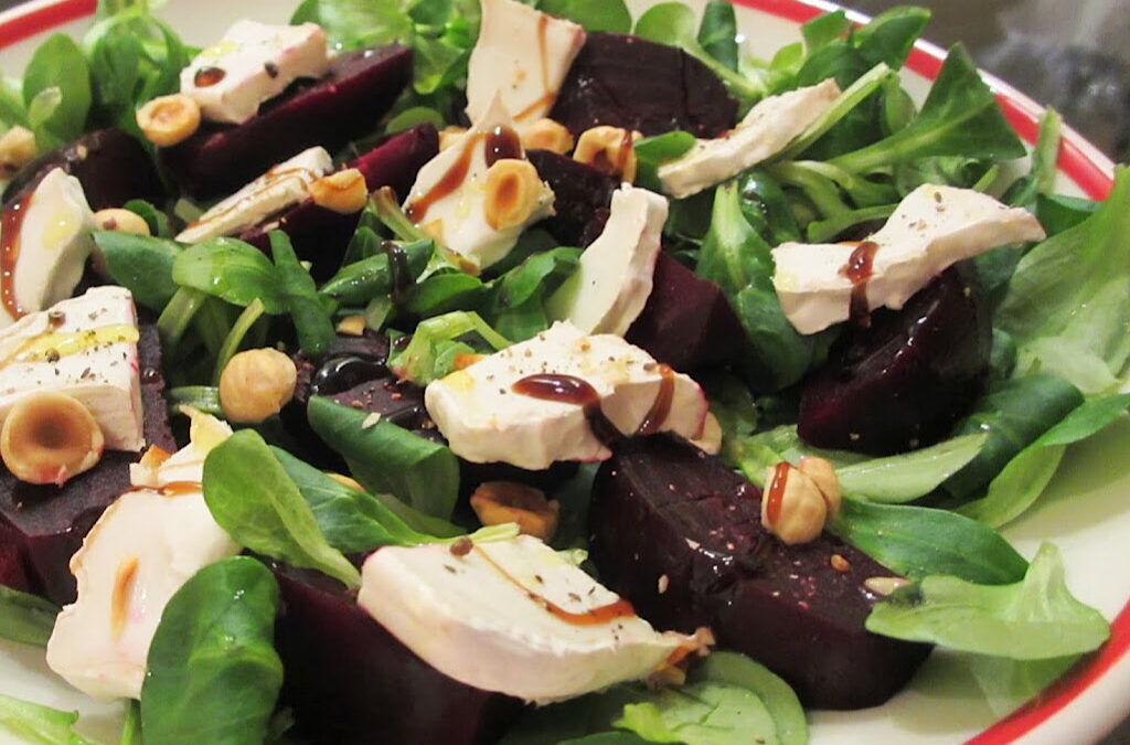 Salade van geroosterde bietjes met geitenkaas