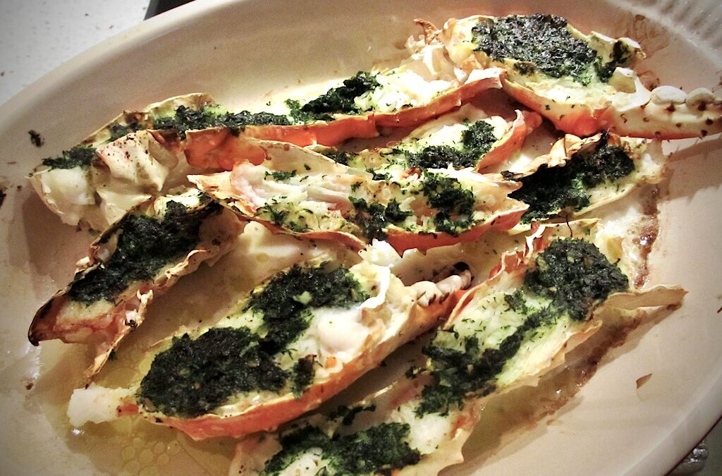 King crabpoten onder de grill