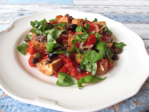 Panzanella puttanesca