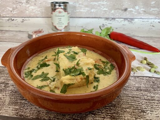 Milde viscurry met schelvis