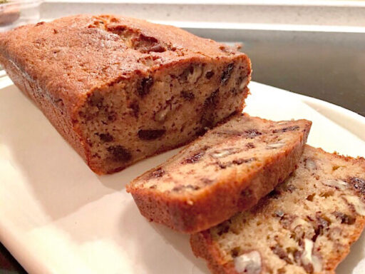 Bananenbrood met chocolade en walnoten Bananenbrood met chocolade en walnoten