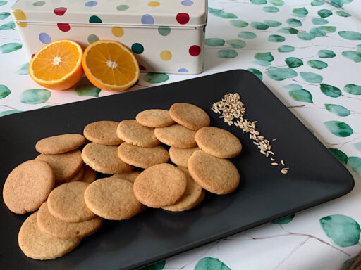 Koekjes met venkelzaad en sinaasappel