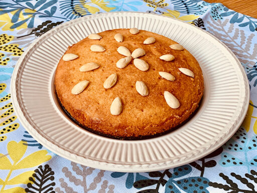 Ravani Griekse amandelcake met semolina